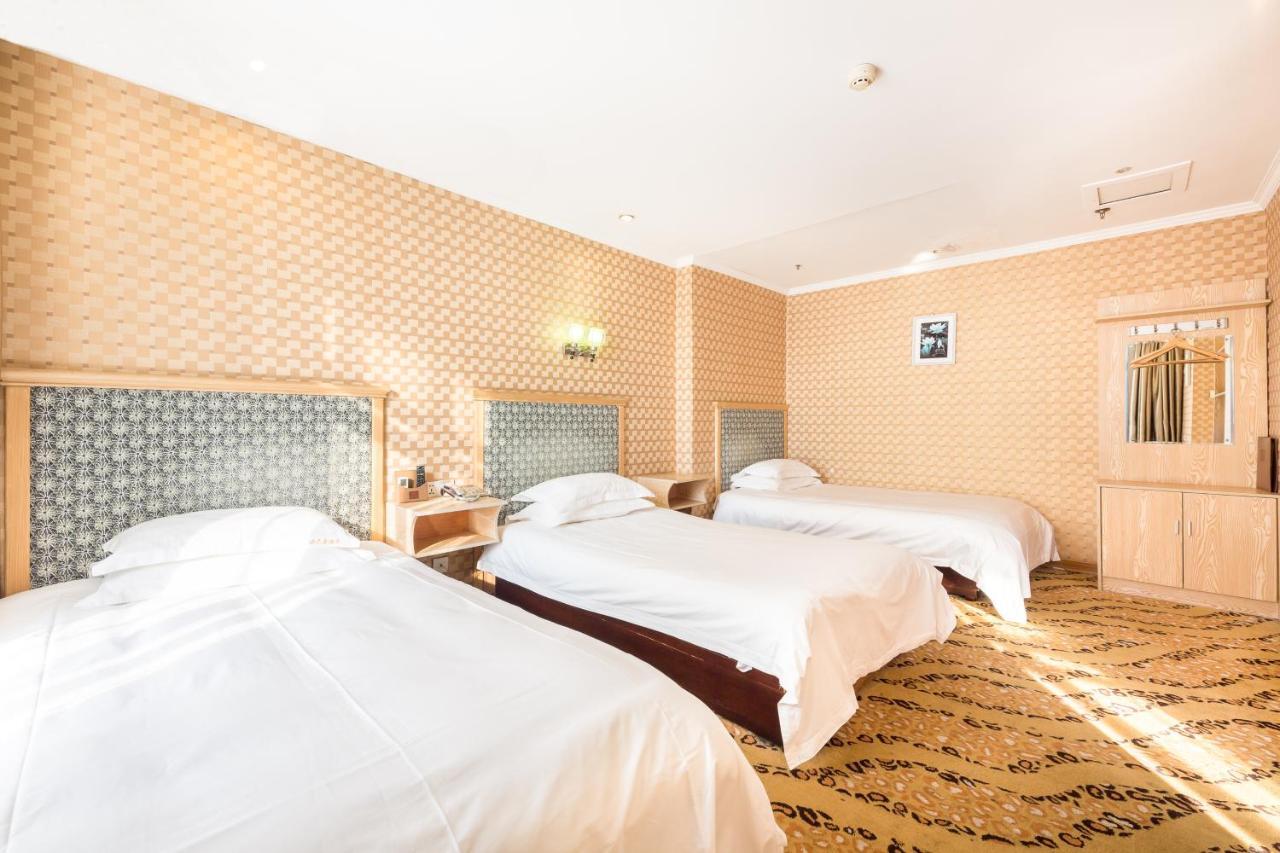 Omeiga Business Hotel อี้วู ภายนอก รูปภาพ