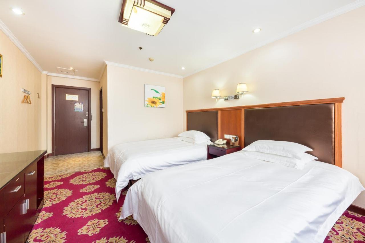 Omeiga Business Hotel อี้วู ภายนอก รูปภาพ